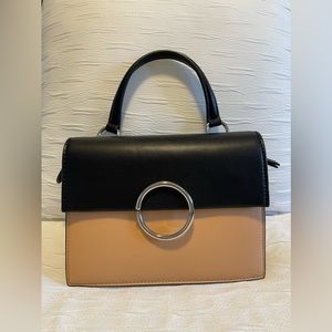 Crossbody bag-multi (color black /sand)